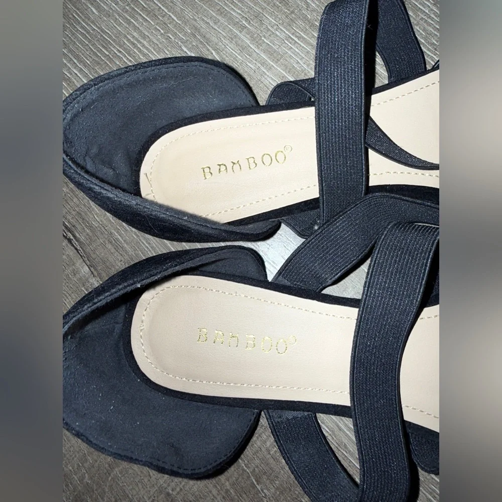 BAMBOO Black Flats with Straps - Picture 2 of 5